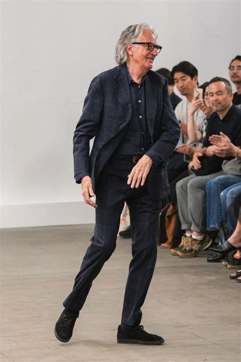 vendeur paul smith